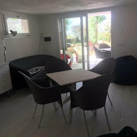 Sandra Apartmán Alcamo Marina